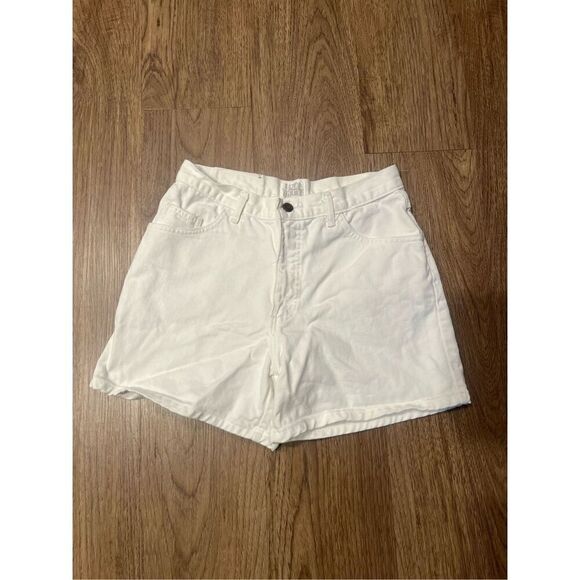 Moda Int Vintage 90s High Waisted White Denim Jean Shorts Sz 10 Waist 28” - Picture 1 of 7